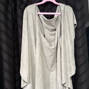 Elegant Gray Women's Poncho